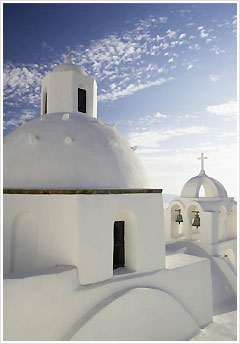 SANTORINI SKIES BY DAY OR BY NIGHT ARE THE BEST IN WORLD